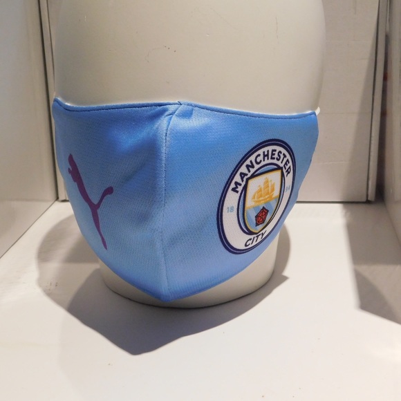 Manchester City Supporters Face Coverings - Picture 1 of 3